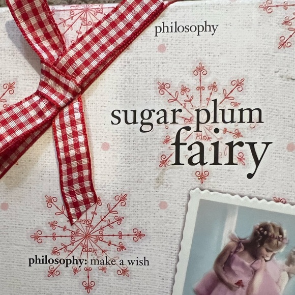 BNIB Shampoo, Shower Gel, & Bubble Bath! - Picture 2 of 13